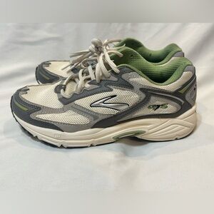 BROOKS ADRENALINE GTS 4 SNEAKER Unisex M-6.5 W- 8